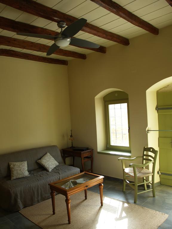 Agapi Holiday House Sivas Phòng bức ảnh