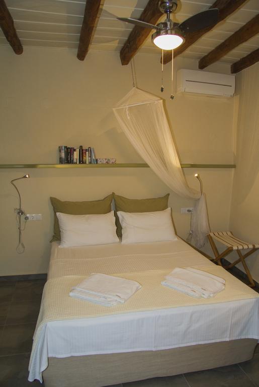 Agapi Holiday House Sivas Ngoại thất bức ảnh
