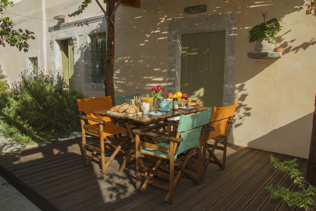 Agapi Holiday House Sivas Ngoại thất bức ảnh